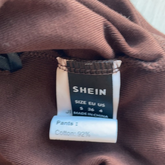 SHEIN 2 piece size sml fits big - Picture 7 of 7